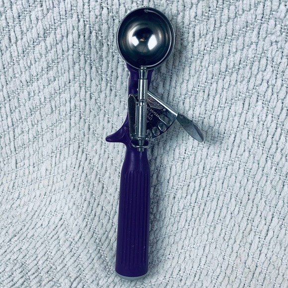 Vollrath Other - Vollrath Ice Cream Disher Purple 47147 Stainless Steel‎ Thumb Action Scoop USA